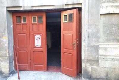 Apartament interbelic cu 3 camere și garaj în Piața Romană – ASE - 10