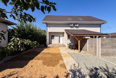 Duplex cu 3 camere în Moșnița Nouă
