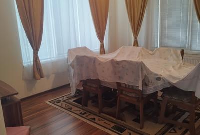 Vand casa cu 5 camere in Platoul Cornesti - 4