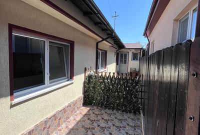 Casa de vanzare, zona palas, 195mp teren, 4 camere, 2 bai, 2 bucatarii, renovata - 4