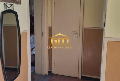 Apartament 3 camere de Zona Traian, etaj 3/4 - 5