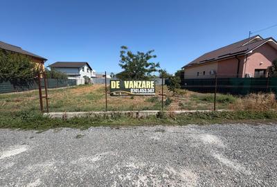 Teren Construcții intravilan de 800 mp, în Nord
