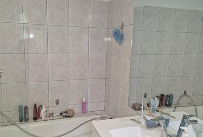 Casa vânzare zona str Lupeni - 33
