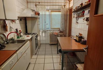 Apartament 2 camere, Sector 4, Resita/Luica, decomandat, spatios - 5