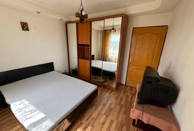 VÂND APARTAMENT 2 CAMERE DECOMANDAT et,3 – ZONA VASILE AARON - 7