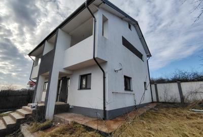 Casa 160 mp utili, 5 camere, 400 mp teren, zona linistita, Bucium, str. G.T.Popa - 2
