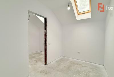 Duplex despartit, de vanzare 4 camere - curent trifazic - Mosnita Veche - 12