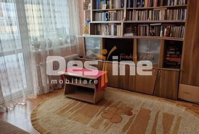 Apartament cu 2 camere decomandat, mobilat în Central