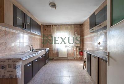 Apartament cu 4 camere, 90 mp, etaj 1 – Zona Nord, Bacău - 11