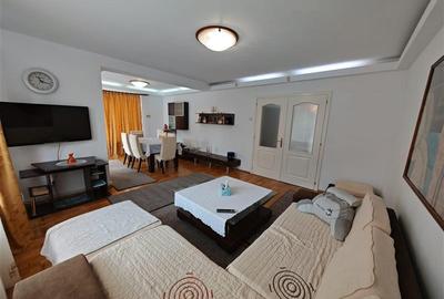 Vanzare casa imbratisata de natura in zona Bunloc, teren 445 mp - 31