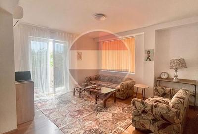 Apartament cu 3 camere semidecomandat, mobilat în Prelungirea Ghencea