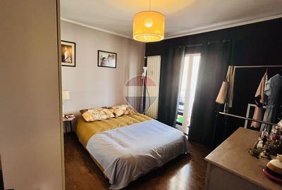 Apartament cu 3 camere de vânzare în zona Dragos Voda - 6