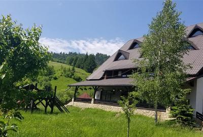 Investitie | Pensiune de Vânzare în Bucovina | 25 de Camere | Teren 4. - 1