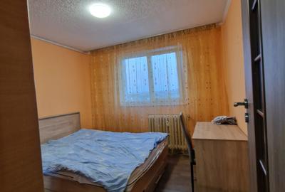 Chișinău- Delfinului - Apartament 2 camere - reabilitat termic - decomandat - 10
