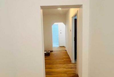 Apartament 4 camere,renovat, spatios ,vis. a vis de parc - 4