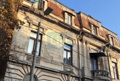 Casă cu 12 camere în Victoriei