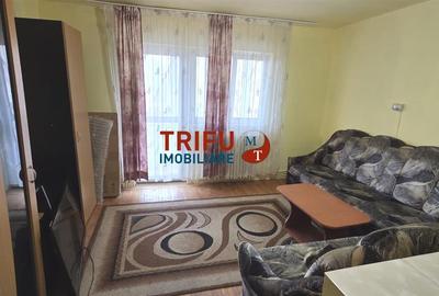 Apartament cu 3 camere decomandat, mobilat în Cetate