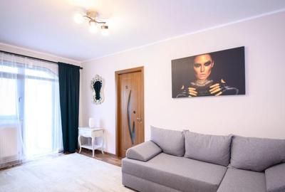 Apartament cu 2 camere semidecomandat în Casa de Cultură