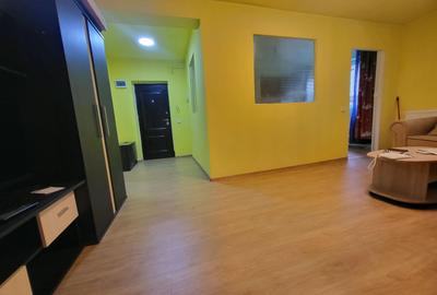 Apartament cu 2 camere de închiriat - Zona Florilor - 4