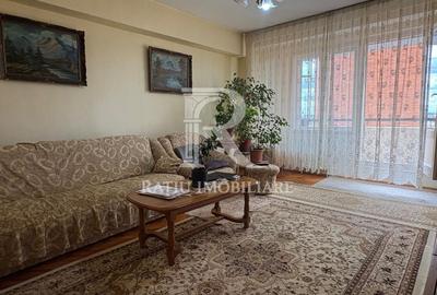 Apartament cu 4 camere | Bulevardul Dacia | Oradea - 1