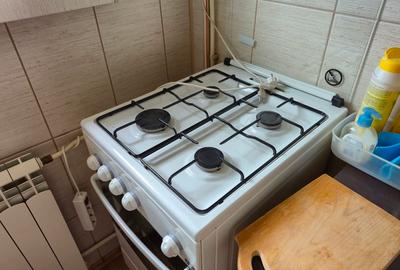 Vand apartament doua camere - 10