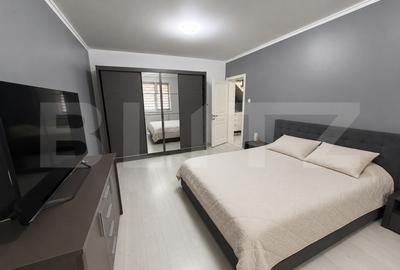 Apartament cu 3 camere decomandat, mobilat în Central