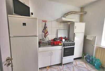 Vanzare garsoniera Uverturii Veteranilor 40 mp, etajul 1, bloc din 1992 - 7