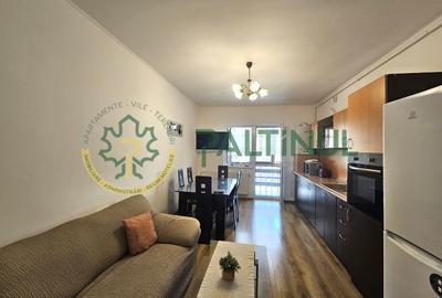 Apartament cu 3 camere decomandat, mobilat în Piața Cluj