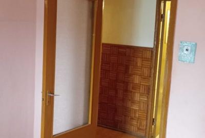 Etaj 4/10 - 2 camere decomandat - bloc pe cadre - liber - Dacia - Bicaz - 5