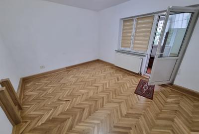 Apartament 2 camere et 1 (ACTIVITATE DE BIROU) zona Biblioteca Judeteana - 1