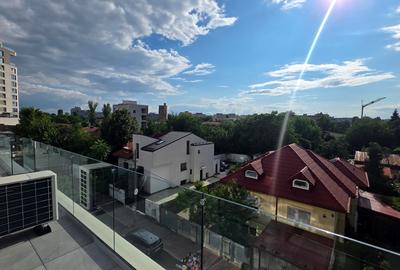 Studio Lux, Bloc Boutique Timpuri Noi - 11