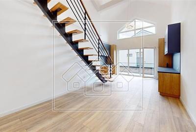 Penthouse cu 3 camere semidecomandat, mobilat în Exterior Vest