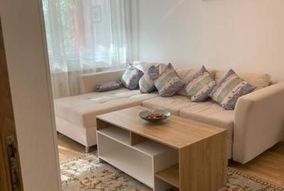 Apartament cu 2 camere semidecomandat în Dristor