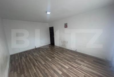 Apartament cu 2 camere decomandat în Cornitoiu