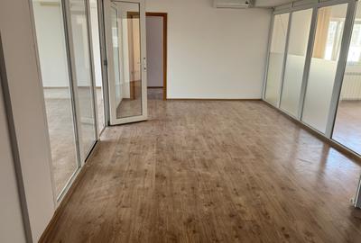 Etaj in imobil de birouri, costuri incluse ! - 11