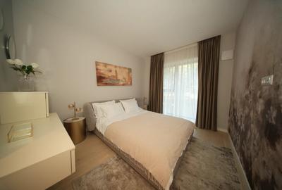 Apartament cu 4 camere decomandat în Aviației