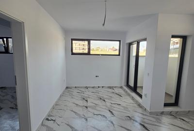 Spatiu stradal 23 August | Lidl | Parcare privata | zona cu vad - 2