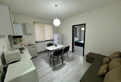 Apartament cu 2 camere semidecomandat, mobilat în Florești