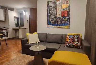Apartament cu 3 camere decomandat, mobilat în Banu Manta