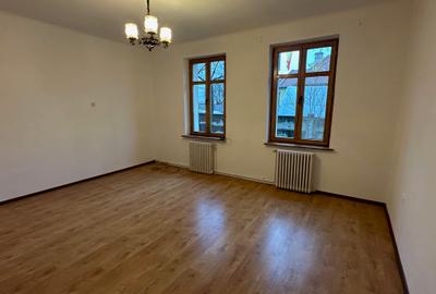 Casa 2 camere singur in curte - teren 900 mp - Sibiu - str. Nicolae Iorga - 6