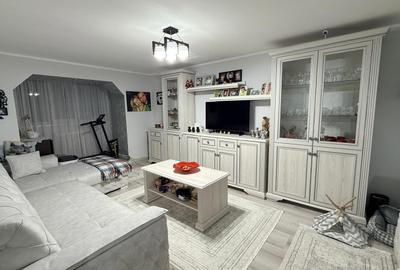 Apartament 4 camere zona Parcul Curcubeului , renovat , mobilat - 1