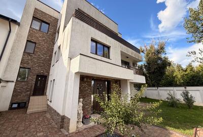 Casă individuală cu 7 camere în Bucureștii Noi