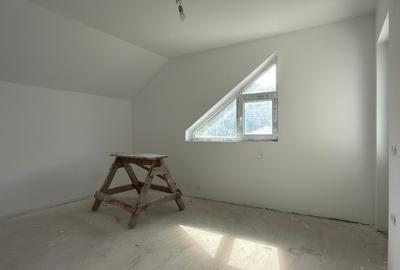 Casa in Rasnov, 5 camere, 700mp teren - 7