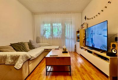 Apartament cu 2 camere decomandat în Drumul Taberei