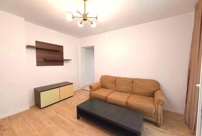 Apartament cu 2 camere semidecomandat, mobilat în Banu Manta