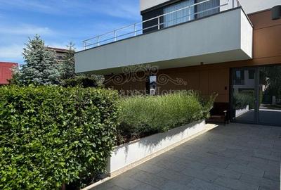 Vila Minimalista cu  Design Deosebit, 4 Dormitoare, Inchiriere, Corbeanca - 1
