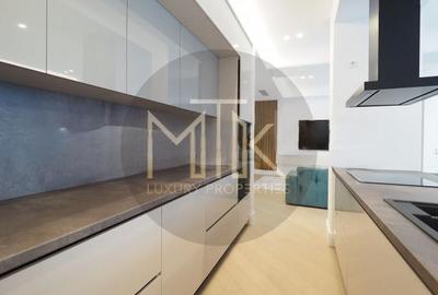 Apartament cu 4 camere decomandat, mobilat în Iancu Nicolae