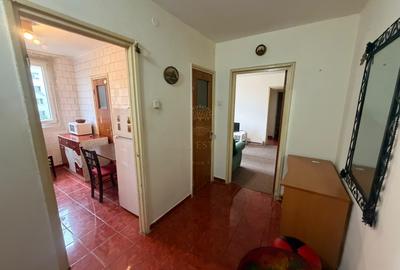 3 Camere Etaj 2/4  | Bloc Reabilitat | Metrou 1 Decembrie 1918 - 3