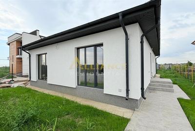 Casa Individuala - 4 camere - 2 bai - 416mp teren - 2