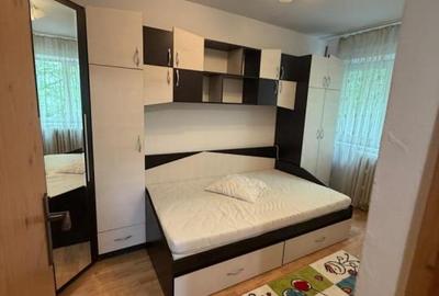 3 Camere Crangasi 2 Minute de Metrou - 3
